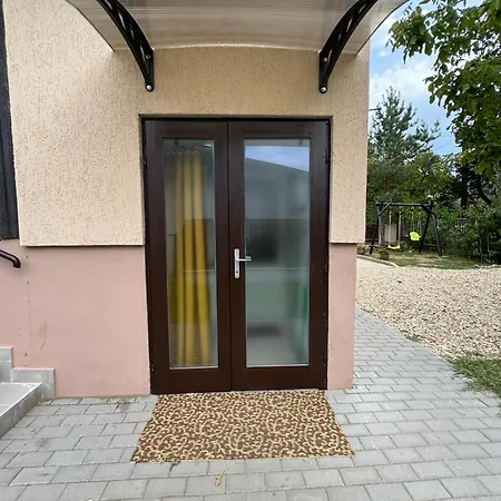 Avar Apartment