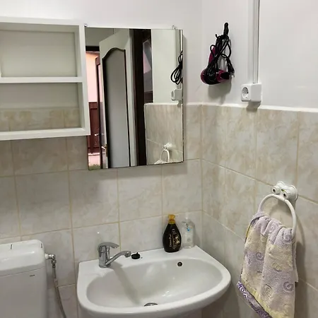 Apartment Avar *