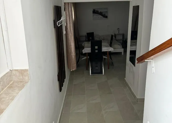 Apartmán Avar *
